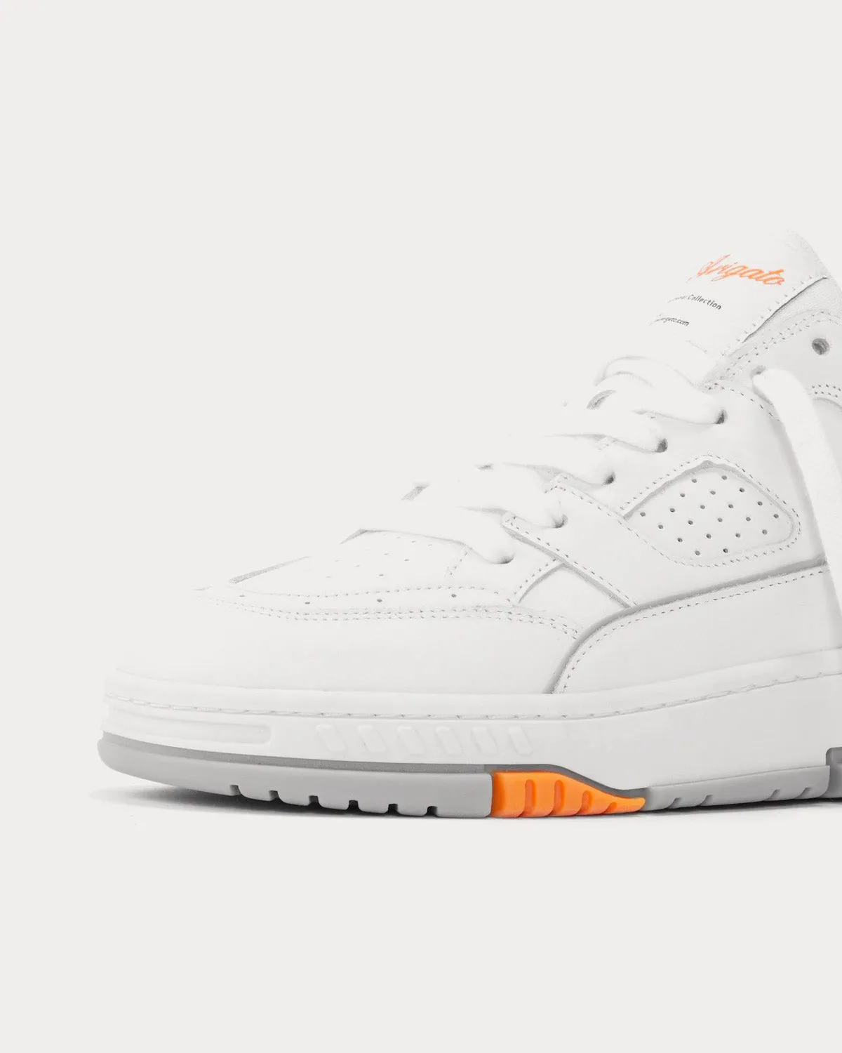 Area Lo White / Grey Low Top Sneakers