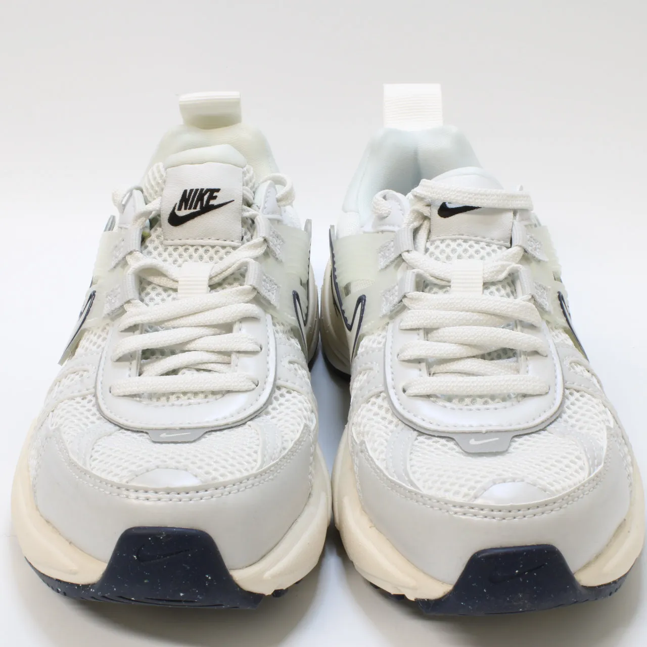 Nike V2K Run Platinum Tint Platinum Tint Uk Size 3