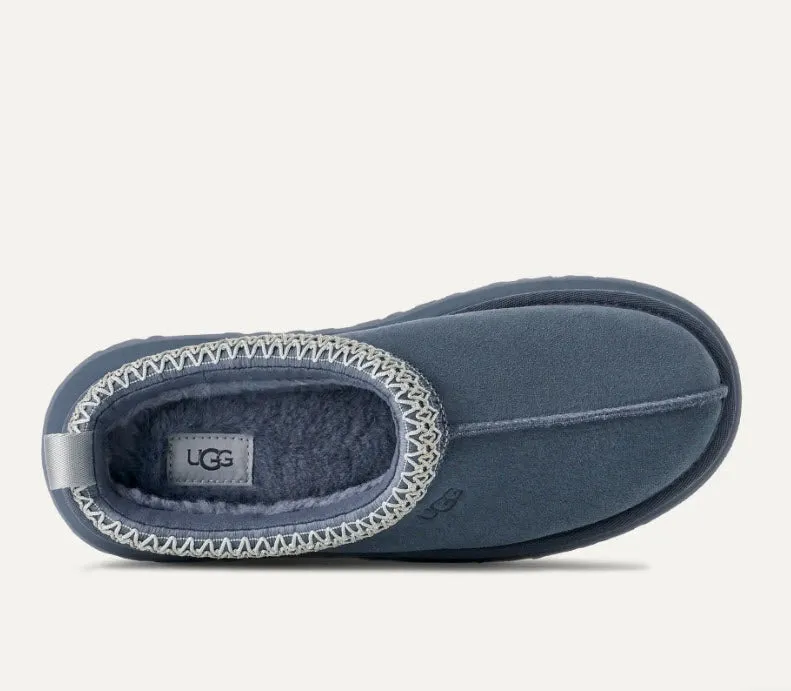 Tazz - The Ugg Platform Slipper in Desert Blue