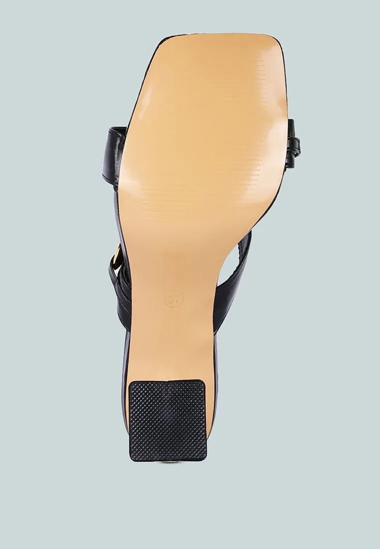 Wandy Luxe Chain-Link Embellished Sandals  Stylish Comfort Redefined