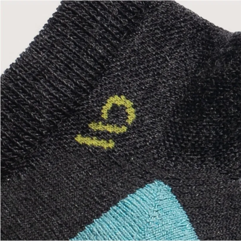 Women's Solid Cushioned No Show Sock