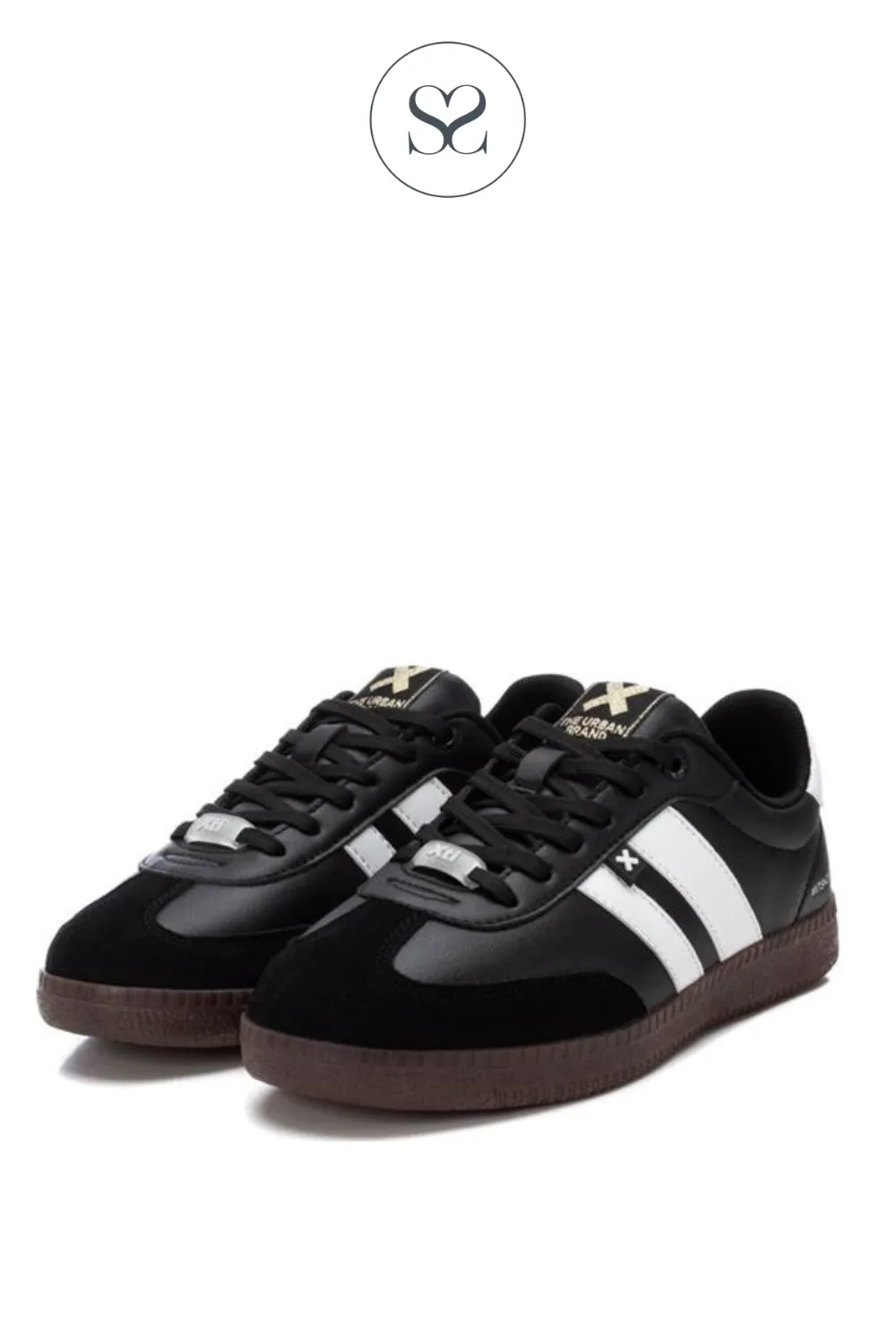 XTI 143485 BLACK & WHITE LOW PROFILE TRAINERS