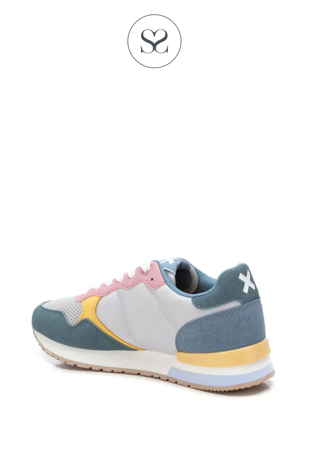 XTI 144061 BLUE MULTI COLOUR ATHLETIC STYLE TRAINERS