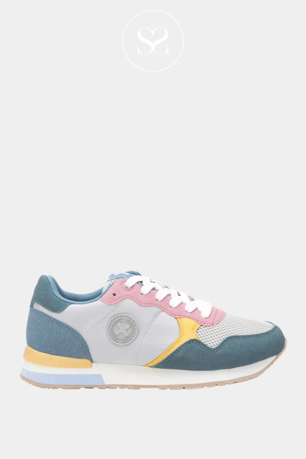XTI 144061 BLUE MULTI COLOUR ATHLETIC STYLE TRAINERS